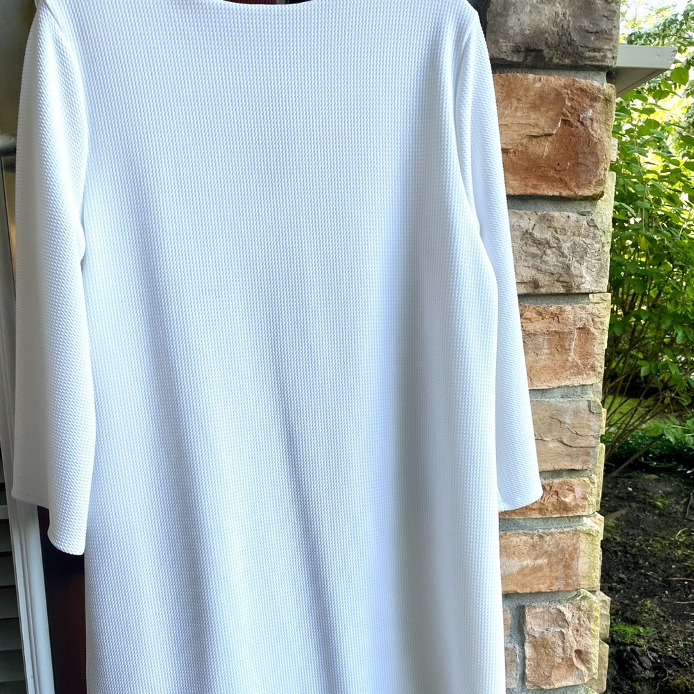 (2/$20 sale!) Bobeau white keyhole lace bottom dress - Picture 5 of 8